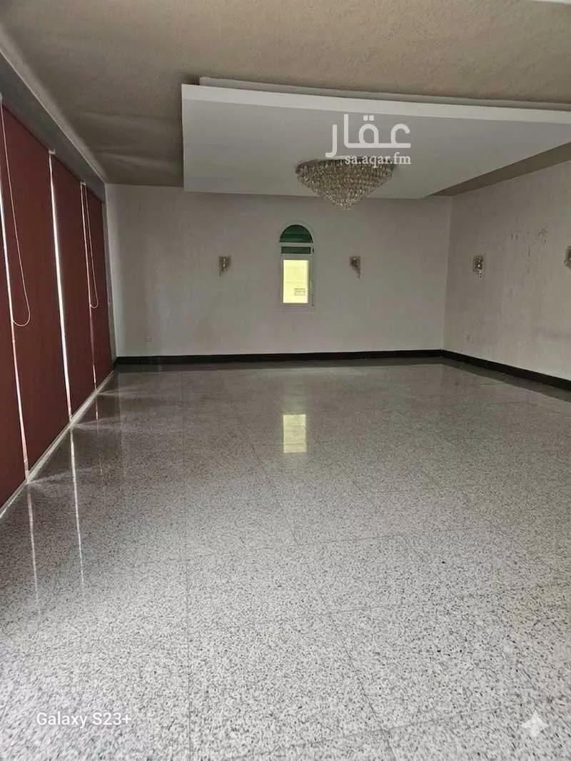 دور 4 غرف في الحديقة 10