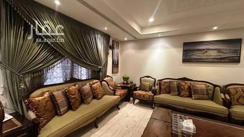 14 bedroom apartment in Al Rabwa 6