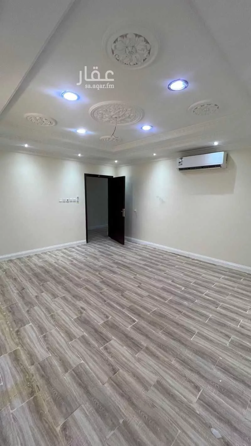 4 bedroom apartment in Al Malqa 13