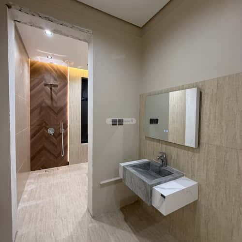 شقة 6 غرف في الخضراء 1