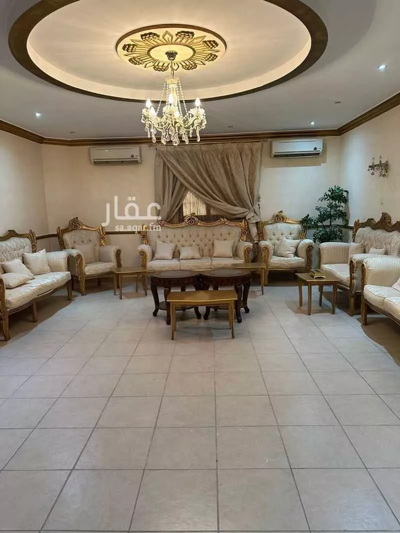7 bedroom villa in An Namudhajiyah, Riyadh 9