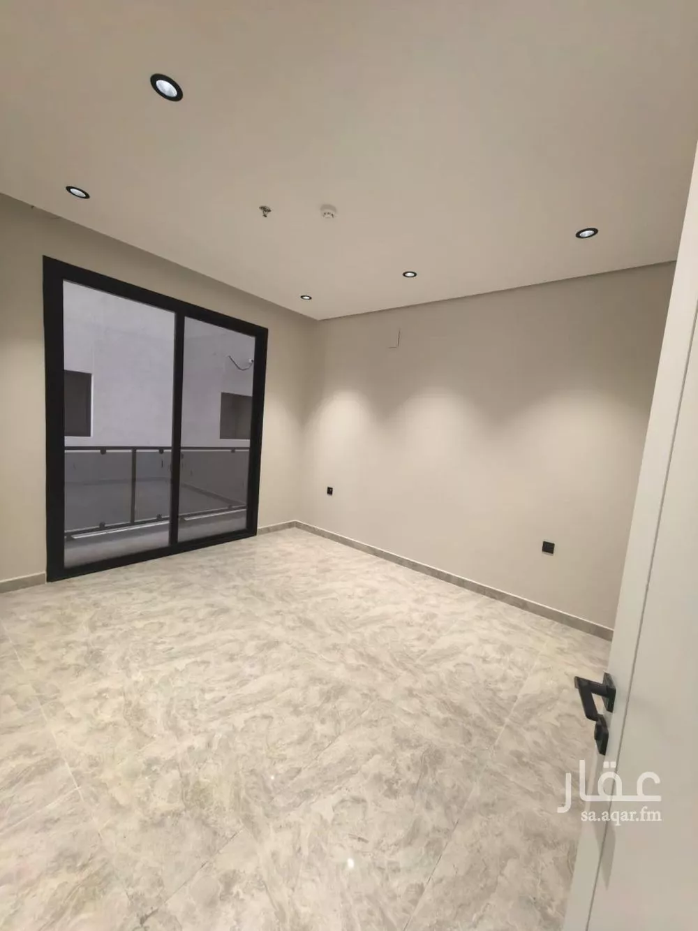 3 bedroom apartment in Al Hamra 3