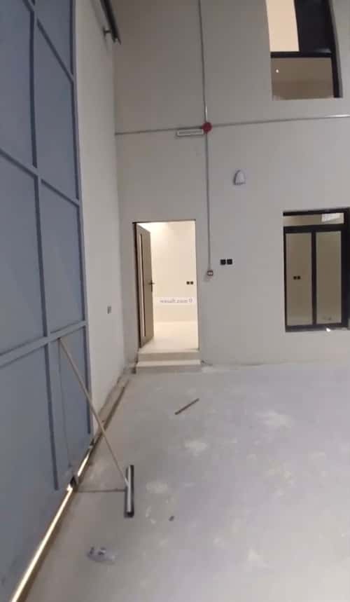 مستودع  في المناخ 4