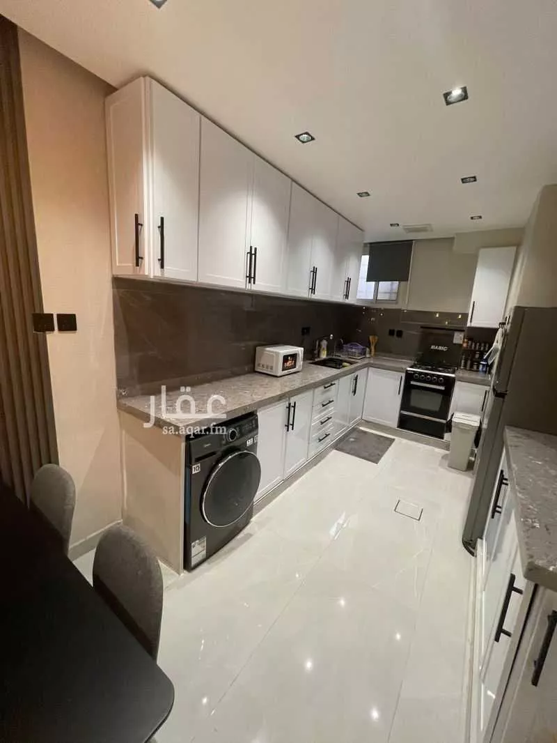 1 bedroom floor in Al Salam 7