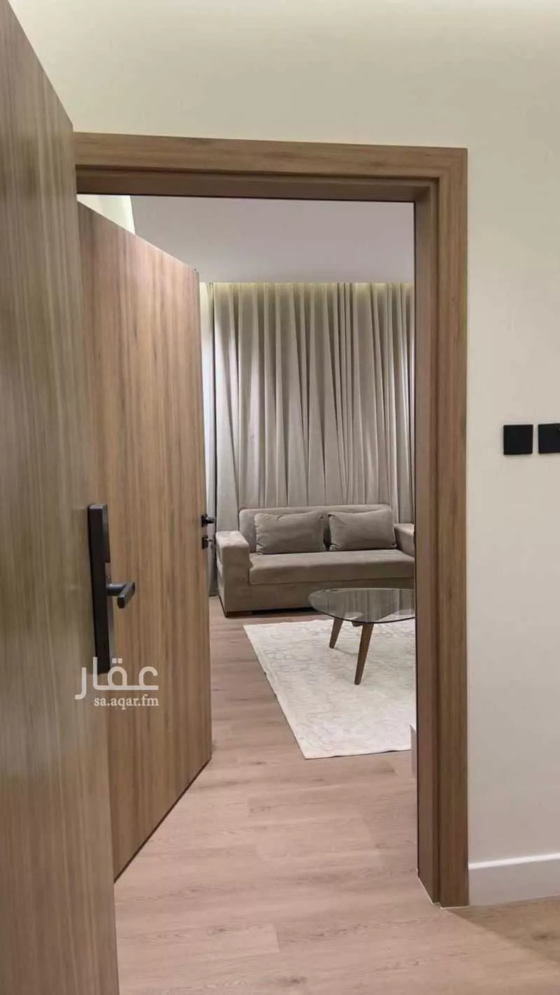 3 bedroom floor in Al Olaya 6