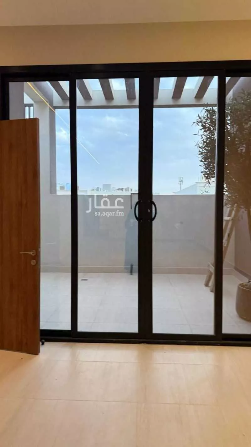 3 bedroom apartment in Al Rabie 5