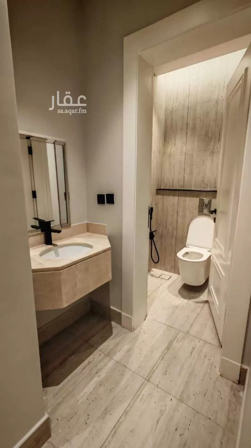 شقة 3 غرف في الملك عبدالعزيز 4