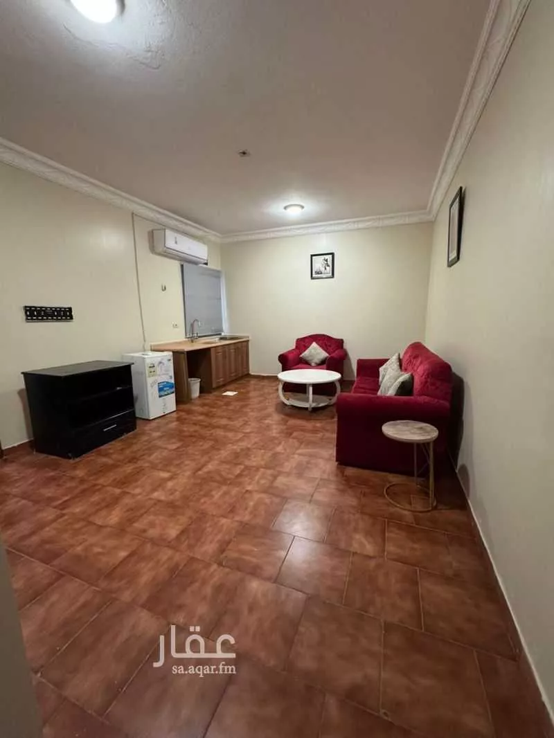 شقة 2 غرف في الثقبة 2