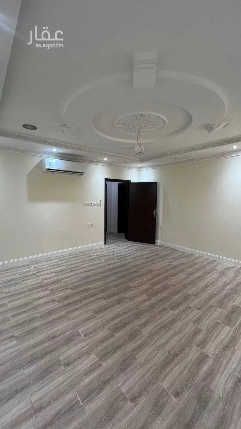 4 bedroom floor in Al Malqa 15