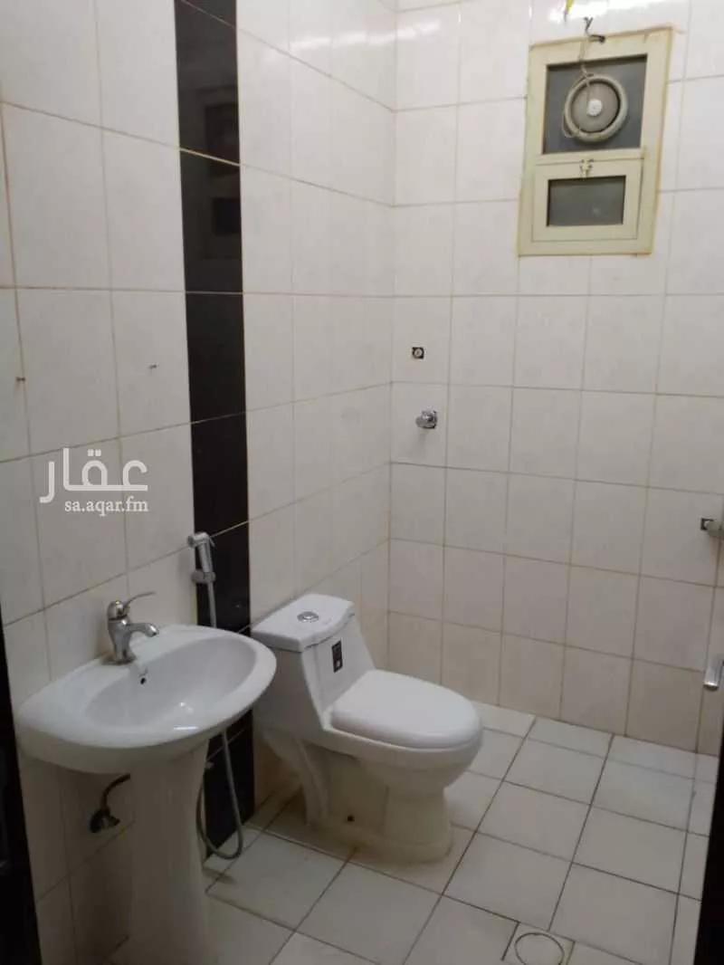 3 bedroom apartment in Al Rimal 4