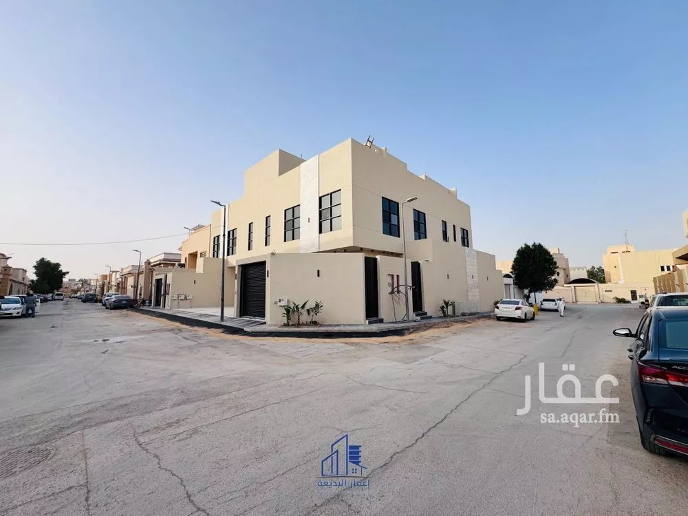 4 bedroom floor in Al Uraija Al Gharbiyah 3
