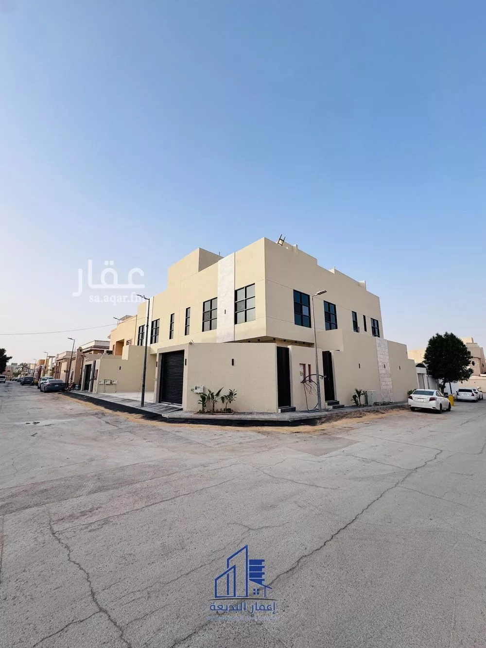 4 bedroom floor in Al Uraija Al Gharbiyah 5