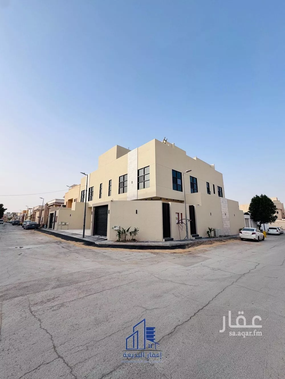 4 bedroom floor in Al Uraija Al Gharbiyah 5