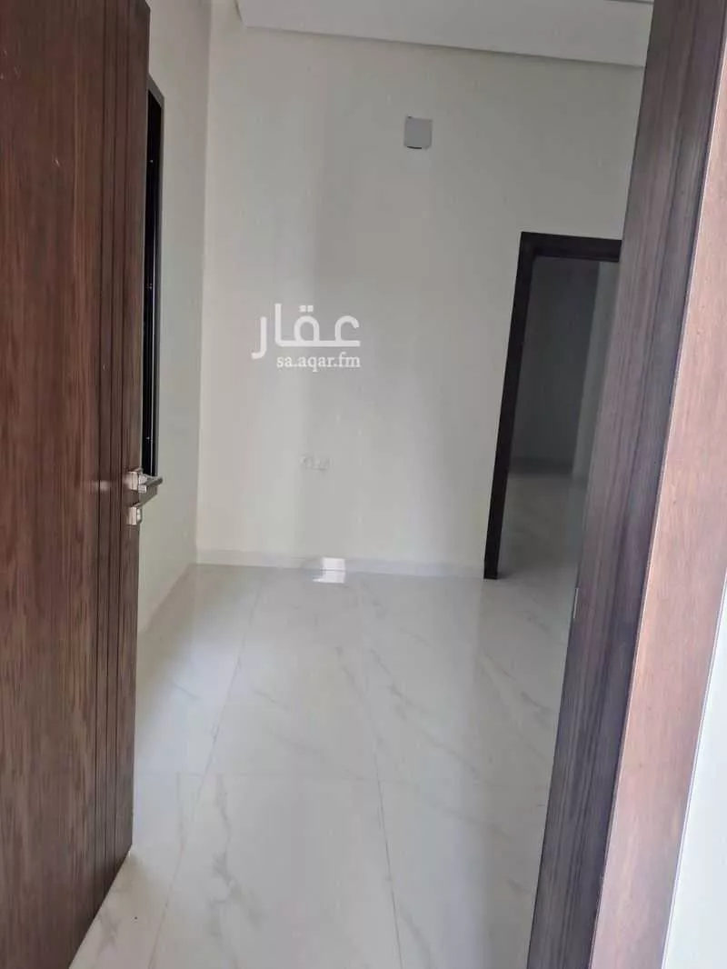 دور 5 غرف في السعادة 15