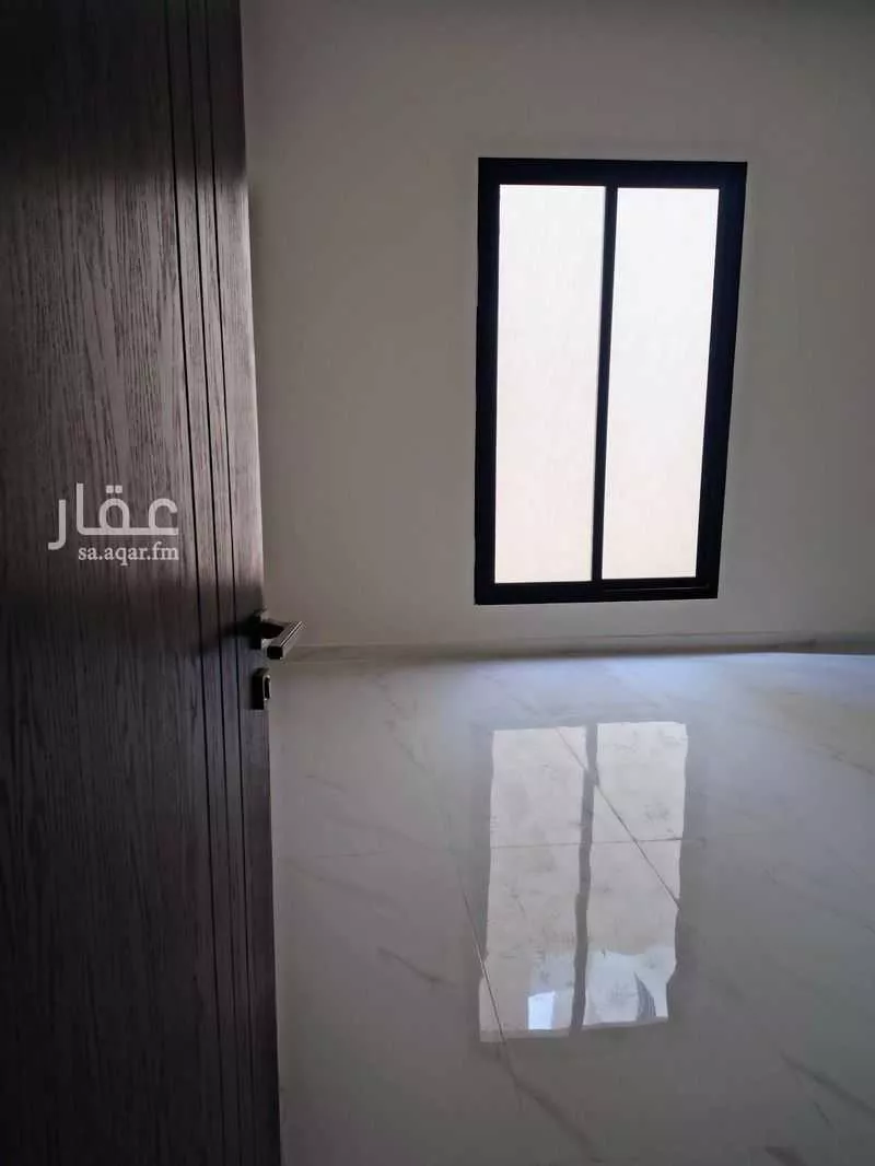 دور 5 غرف في السعادة 17