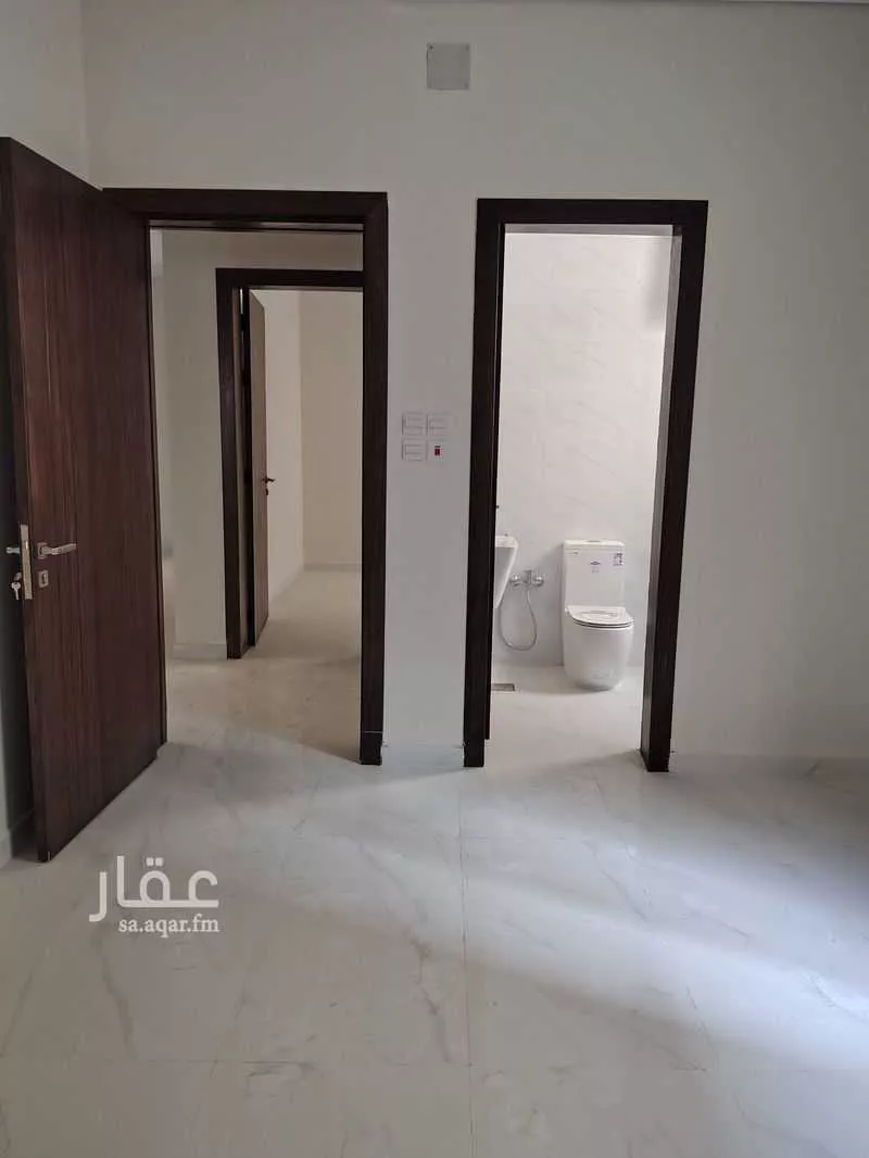 دور 5 غرف في السعادة 8