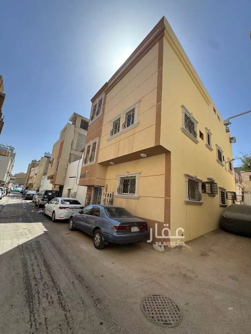 عمارة 107 م² في جبرة 1