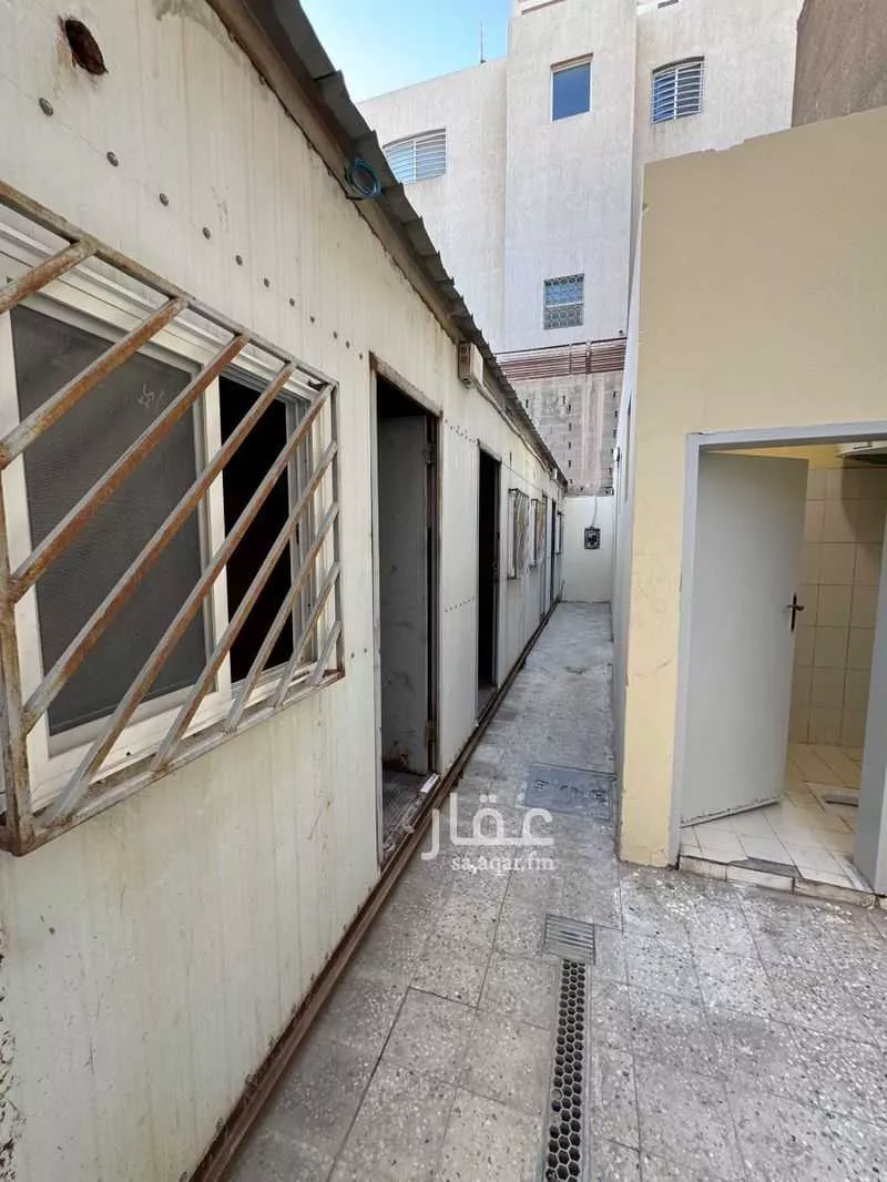 عمارة 312 م² في العمل 4