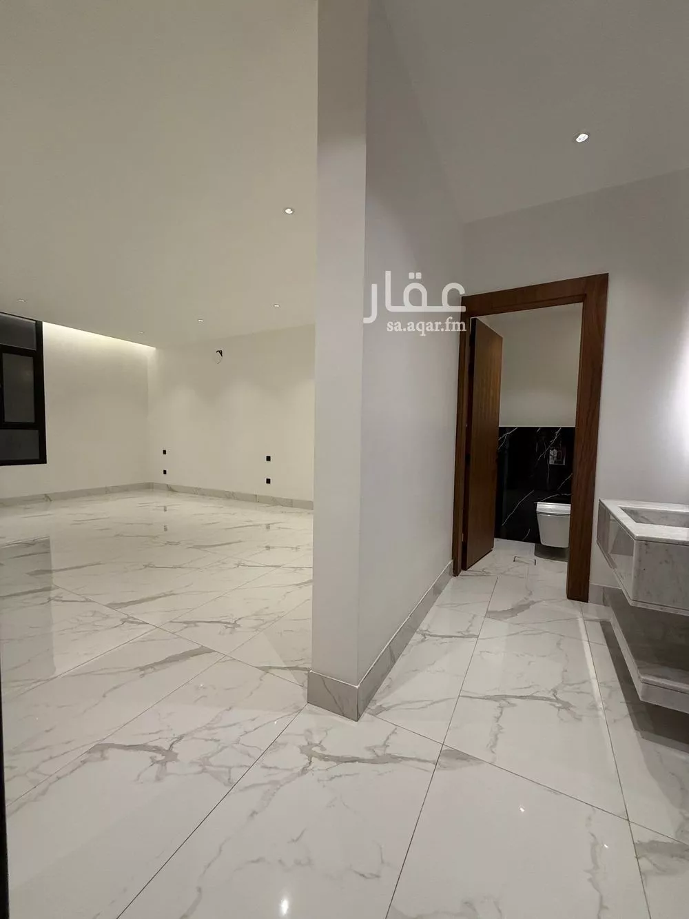 دور 5 غرف في العارض 13
