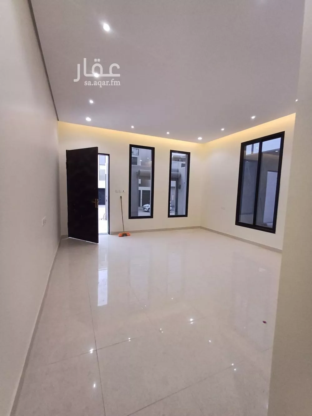 7 bedroom villa in Ash Sharq 9