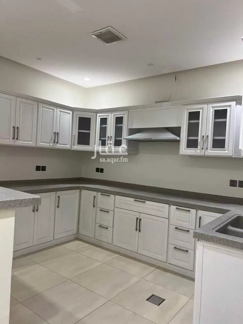 3 bedroom apartment in Al Malqa 2
