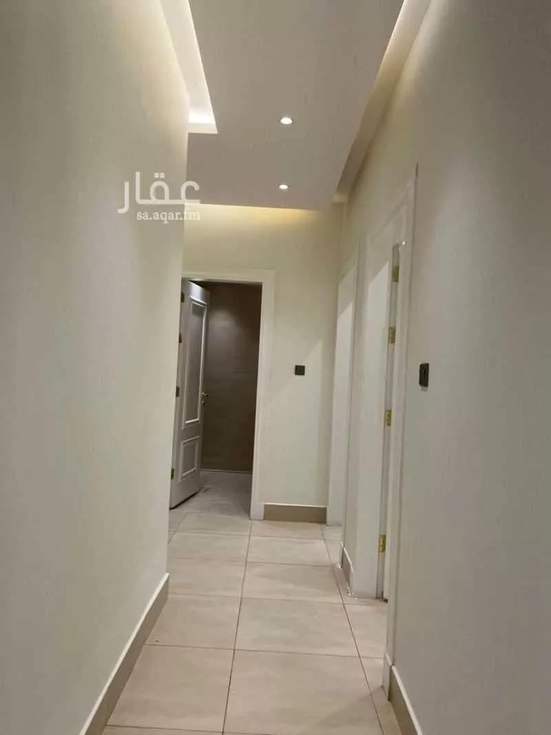 3 bedroom apartment in Al Malqa 6
