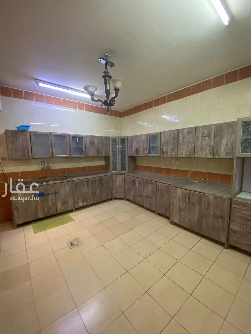 4 bedroom apartment in Ishbiliyah, Riyadh 5