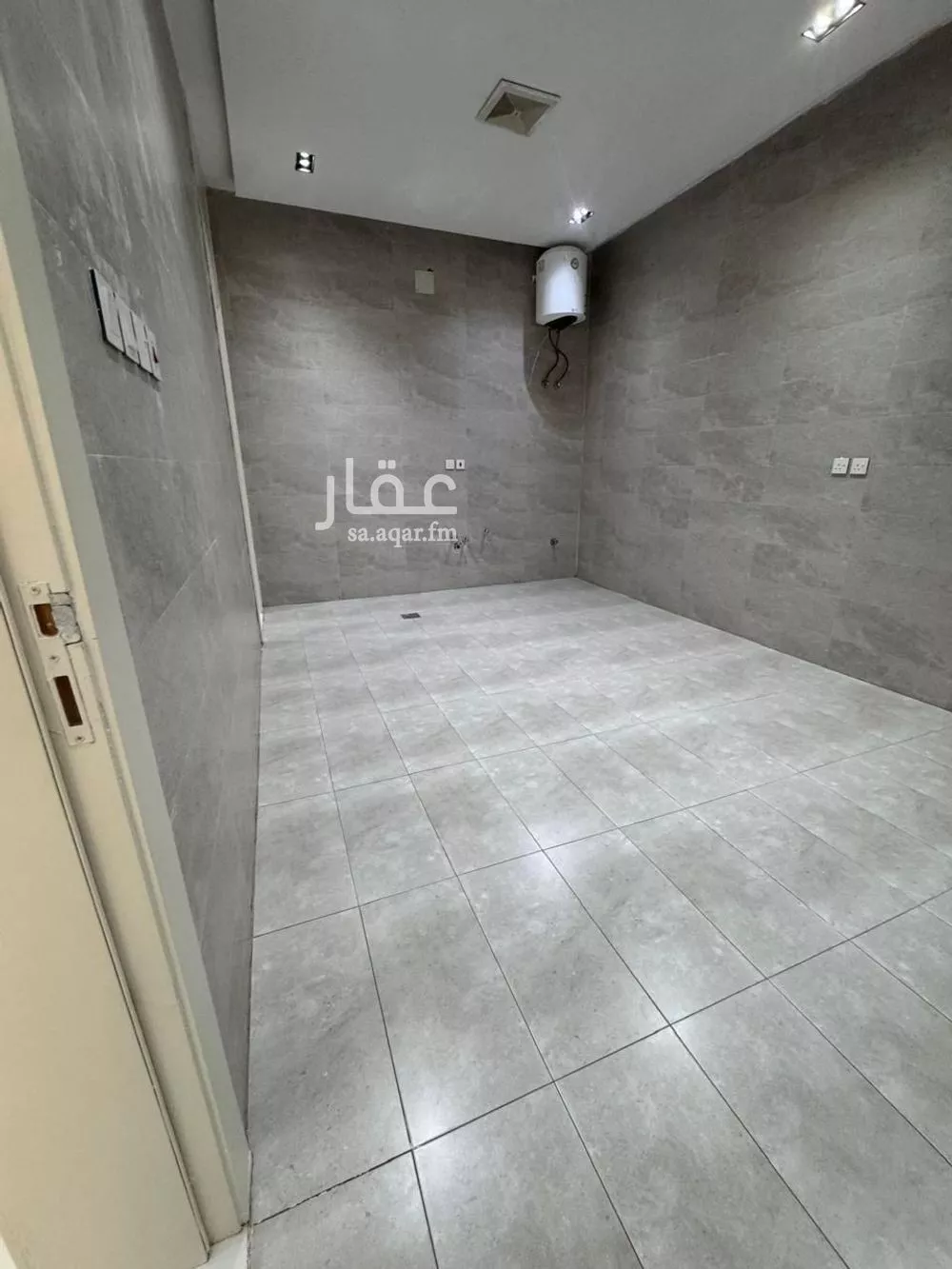 7 bedroom villa in Al Uraija Al Gharbiyah, Riyadh 14