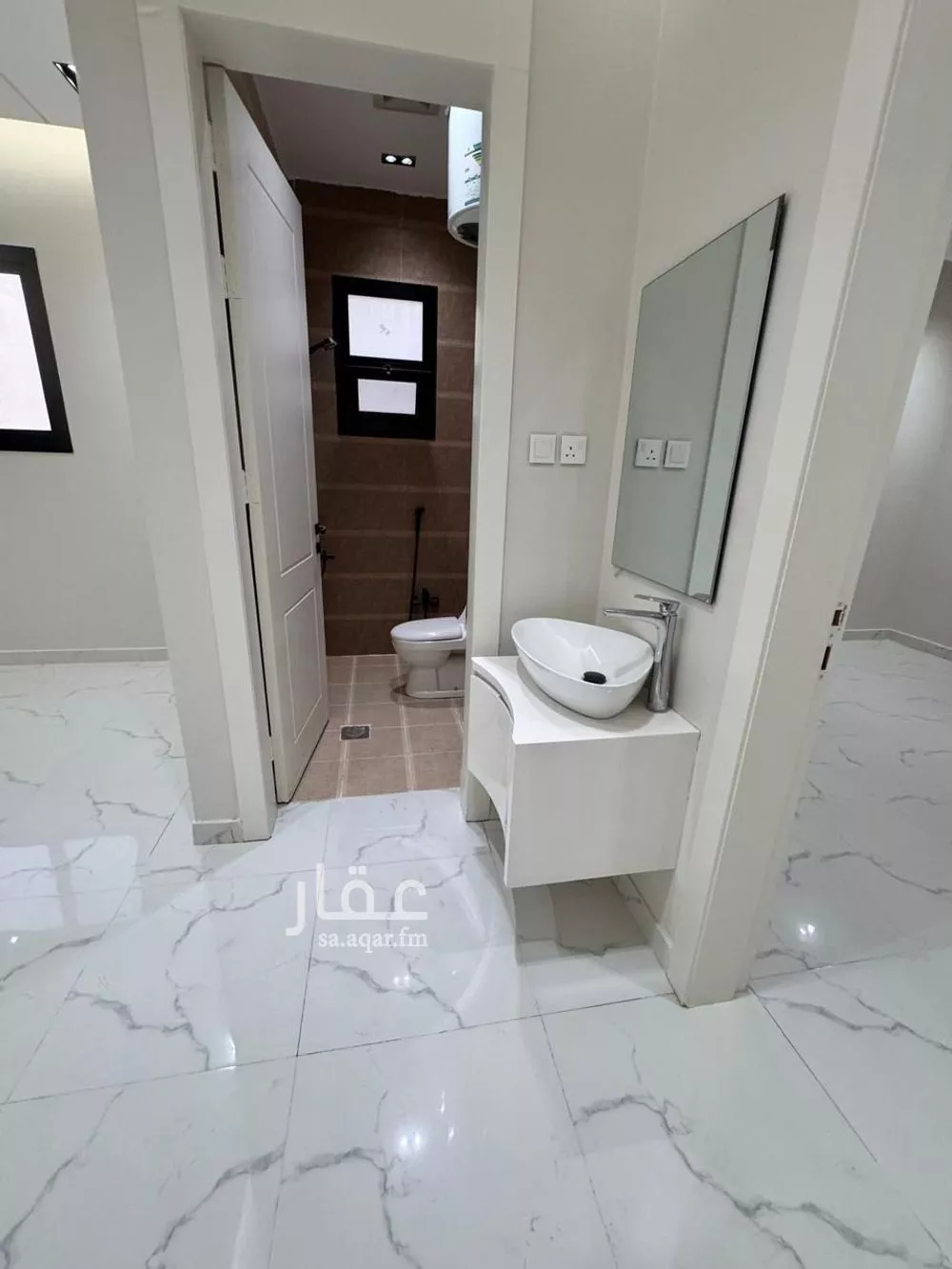 7 bedroom villa in Al Uraija Al Gharbiyah, Riyadh 22