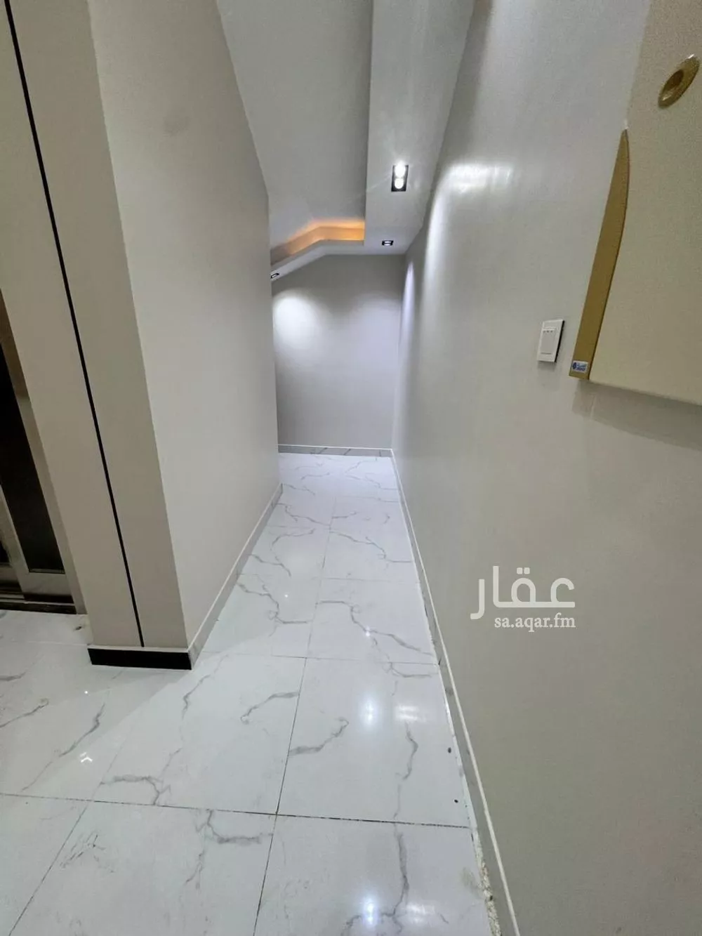7 bedroom villa in Al Uraija Al Gharbiyah, Riyadh 9