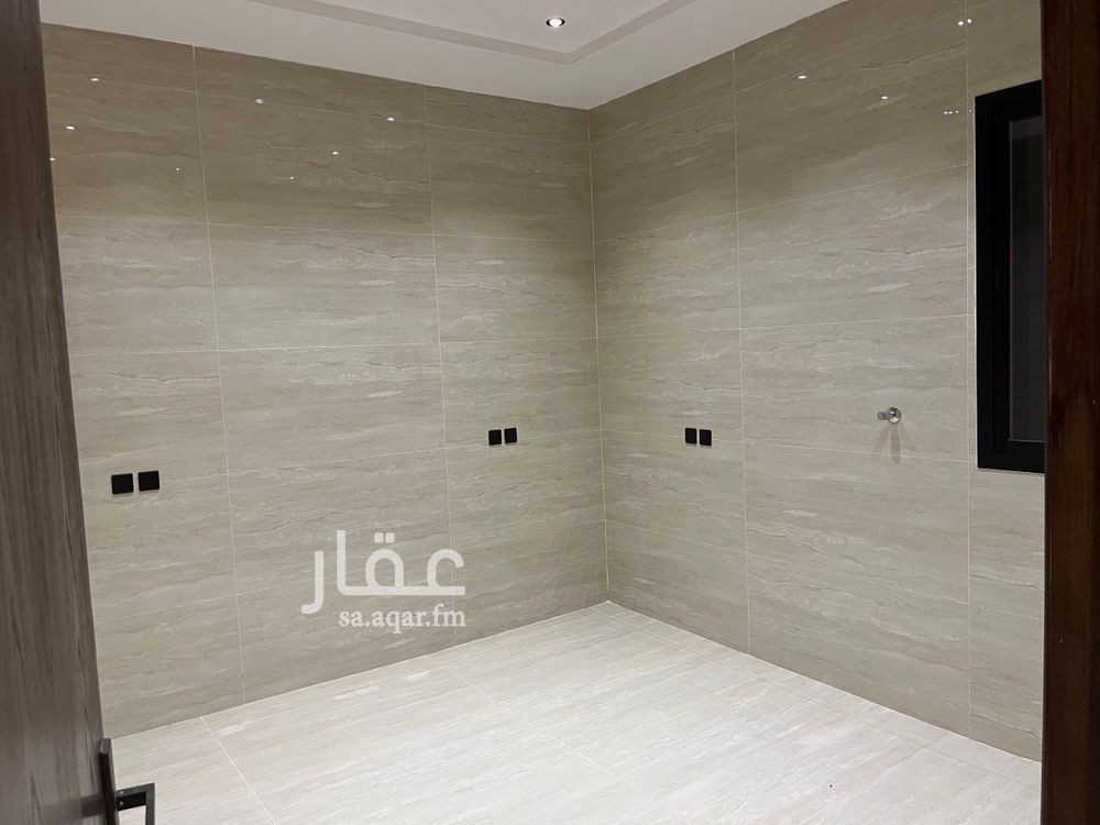 6 bedroom villa in Dhahrat Namar, Riyadh 4