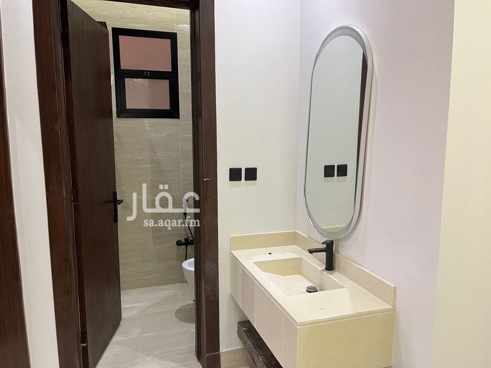 6 bedroom villa in Dhahrat Namar, Riyadh 15