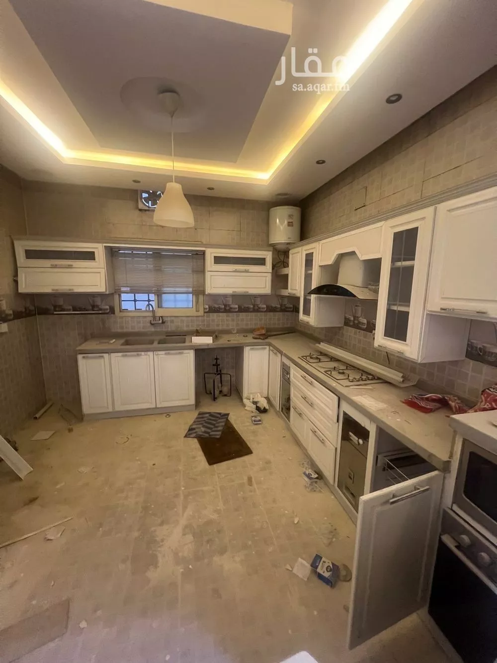 3 bedroom floor in Al Yarmouk 5