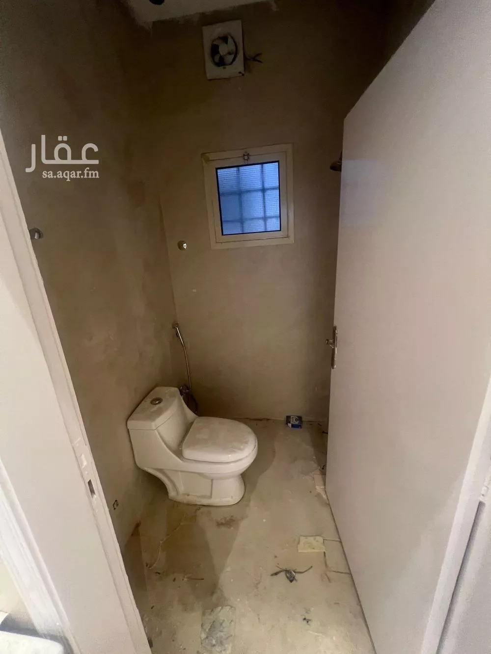 3 bedroom floor in Al Yarmouk 7