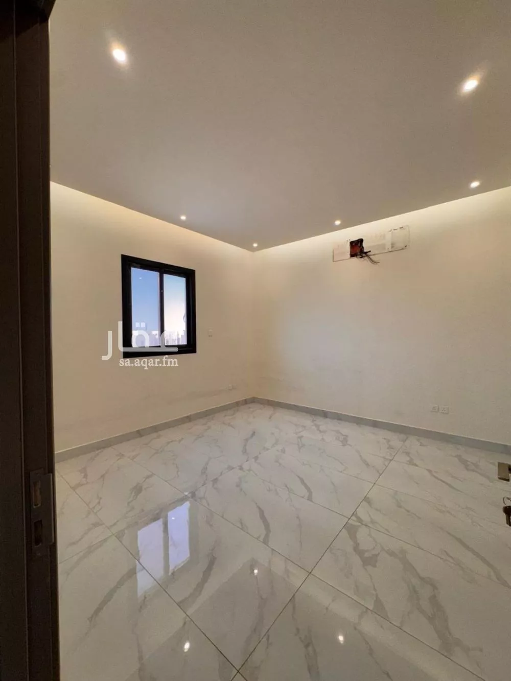 3 bedroom floor in Al Munsiyah 13
