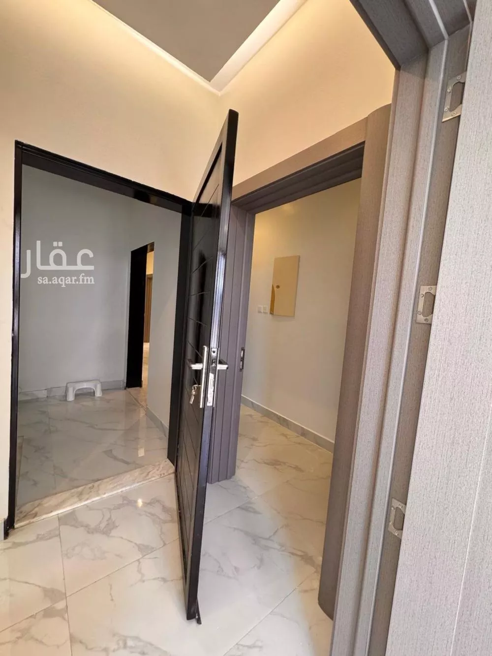 3 bedroom floor in Al Munsiyah 7
