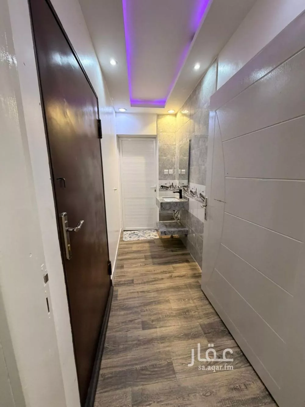 2 bedroom floor in Al Mahdiyyah 3