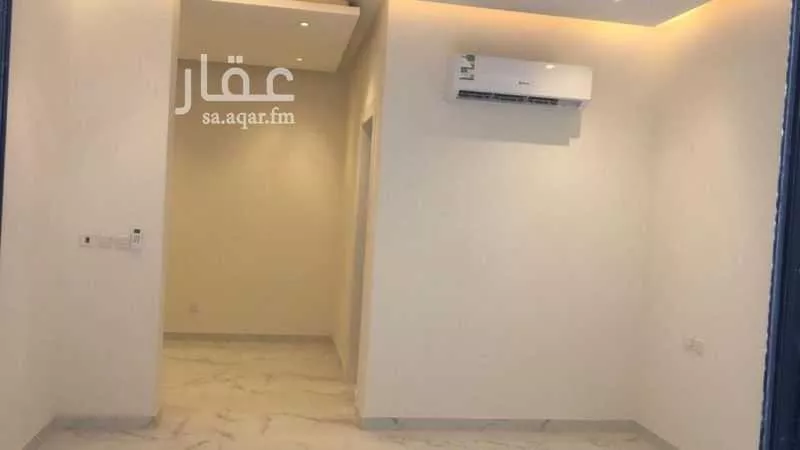 شقة 3 غرف في عرقة 8