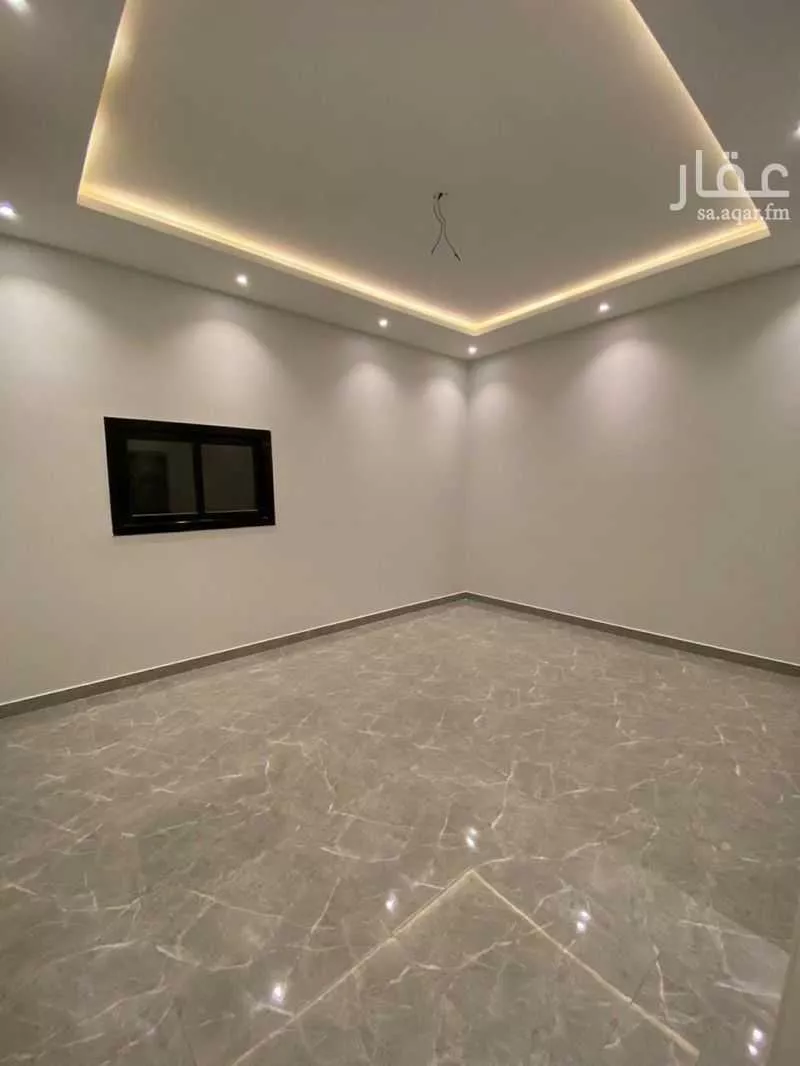شقة 4 غرف في العارض 6