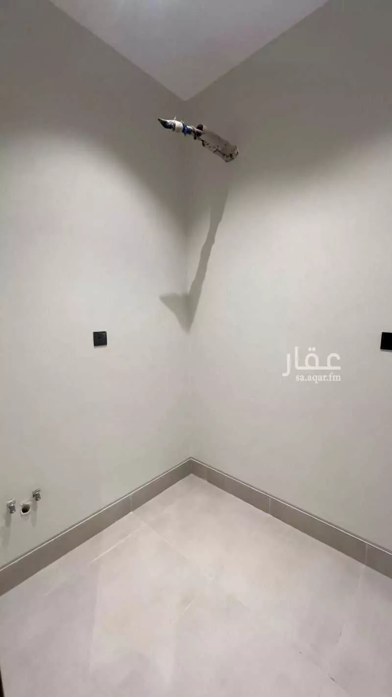 شقة 4 غرف في الزهراء 13