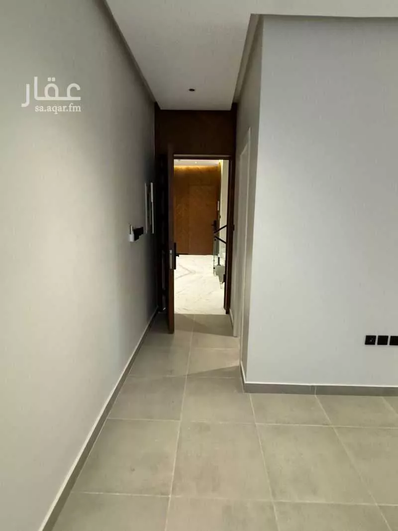 3 bedroom apartment in Al Malqa 13