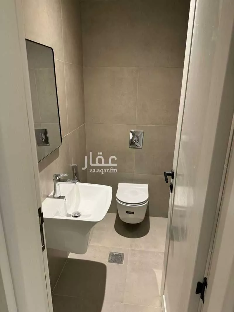 3 bedroom apartment in Al Malqa 10