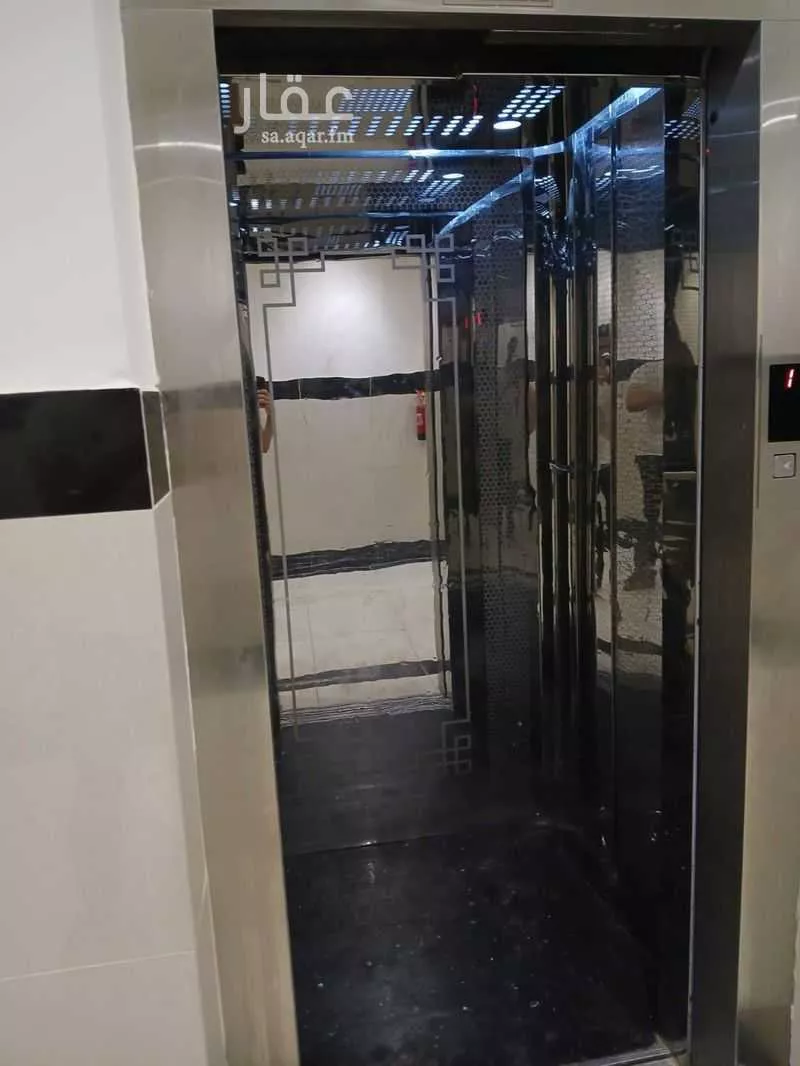 4 bedroom apartment in Al Malqa 2
