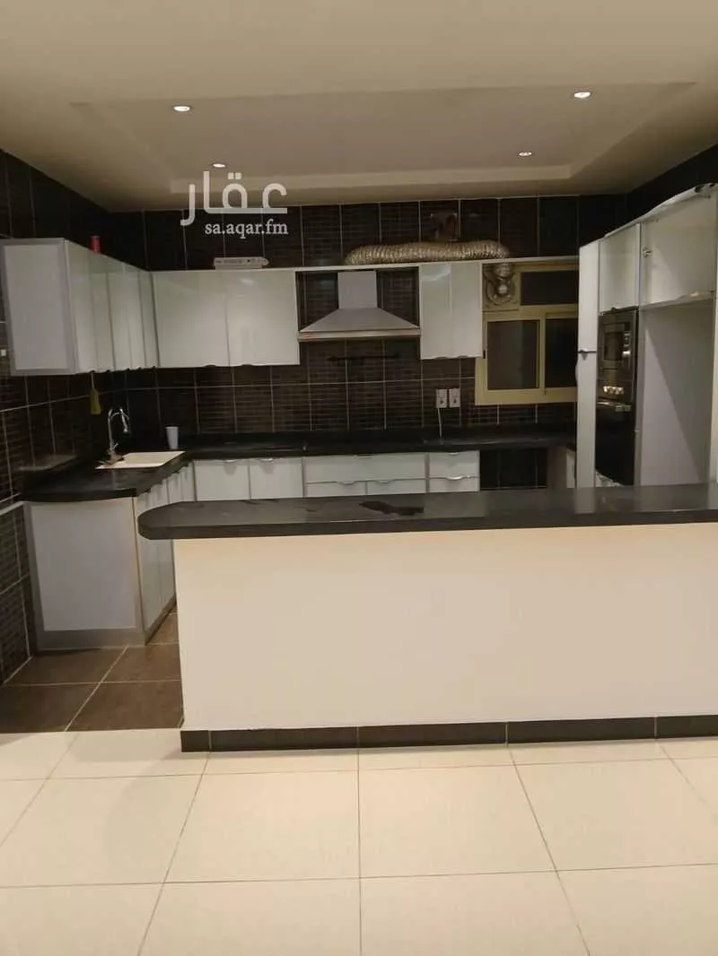 4 bedroom apartment in Al Malqa 6