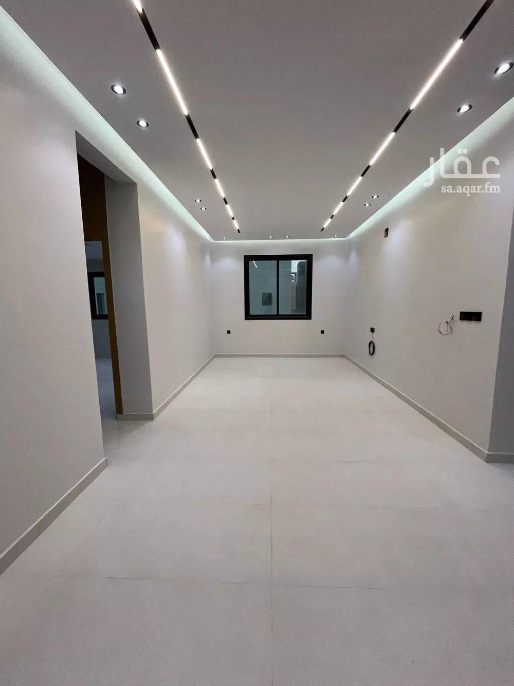 3 bedroom floor in Al Janadriyah 12