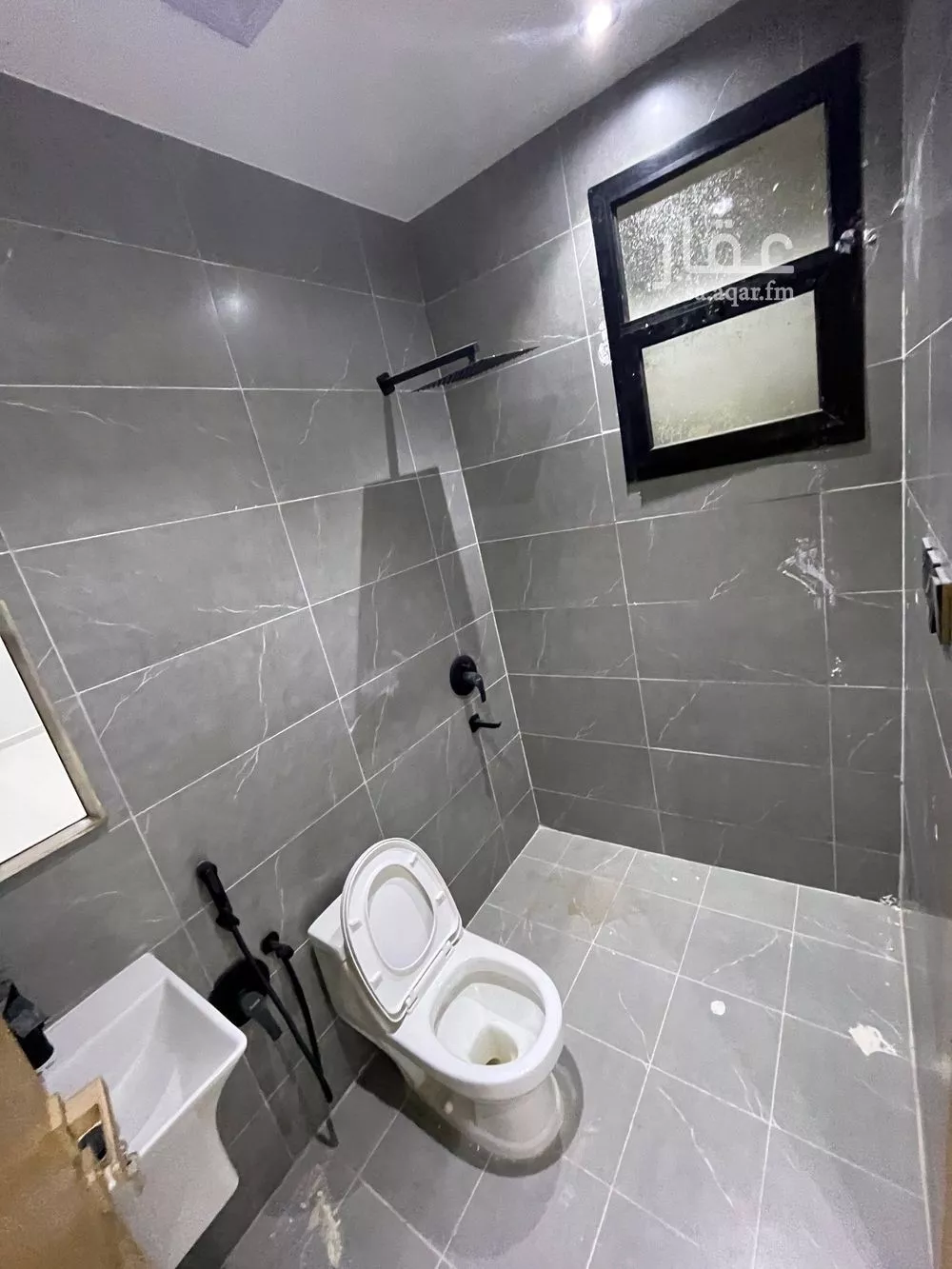 3 bedroom floor in Al Janadriyah 16