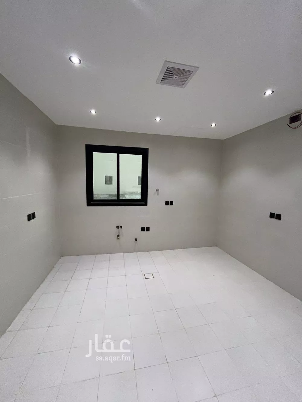 3 bedroom floor in Al Janadriyah 20