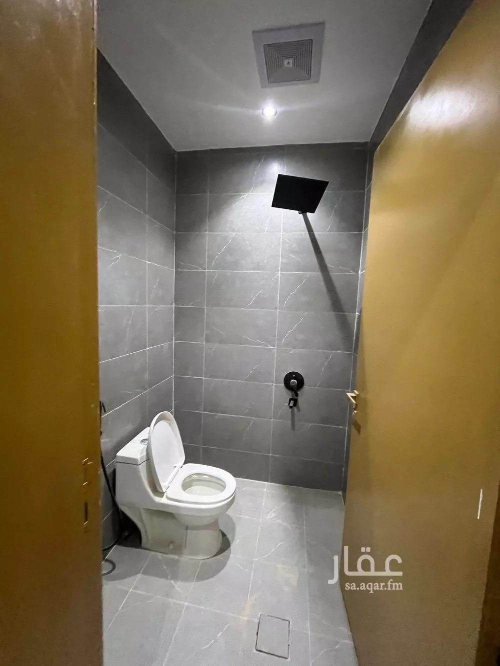 3 bedroom floor in Al Janadriyah 7