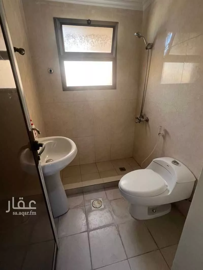 شقة 1 غرف في الحمرا 4