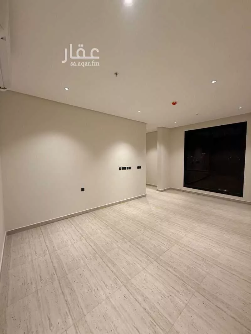 شقة 3 غرف في البحر 13
